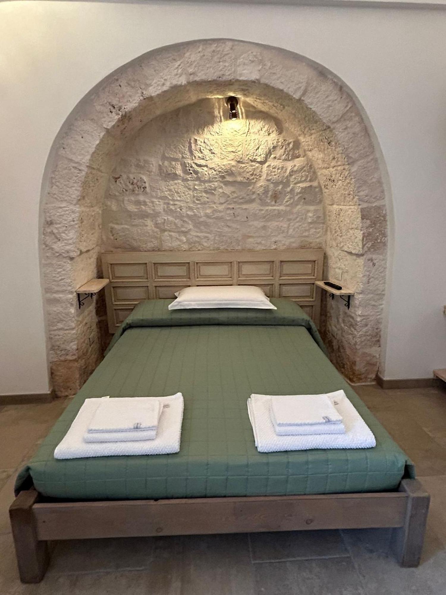 Iconico - Authentic Trulli Experience Daire Cisternino Dış mekan fotoğraf